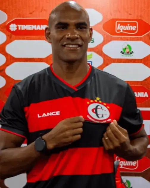 Jô SantosProcessa o Campinense Por Verbas Rescisórias Após Polêmica