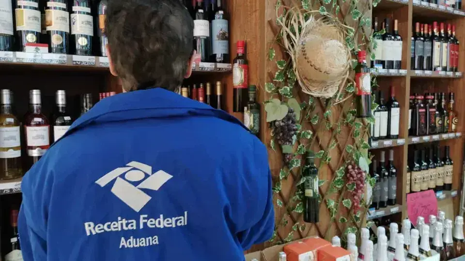 Receita Federal apreende R$ 69 milhões em operação contra contrabando