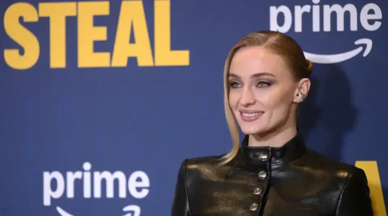 Sophie Turner se lesiona, filmagens de "Tomb Raider" interrompidas por duas semanas
