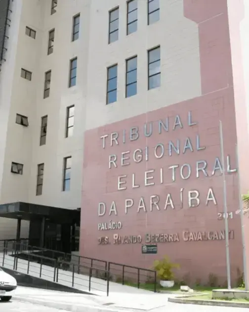 TRE-PB cria manual sobre uso de Inteligência Artificial nas eleições de 2026