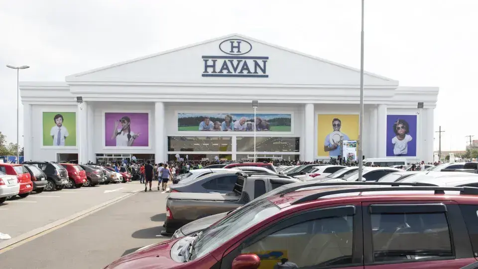 TST condena lojas Havan por racismo recreativo contra ex-funcionária