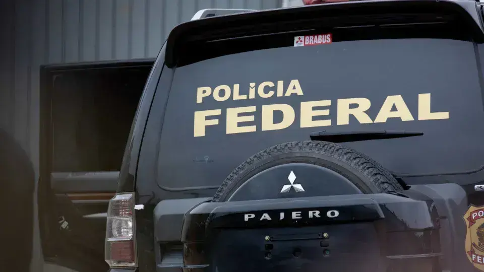 Zettel, cunhado de Vorcaro, se entrega à Polícia Federal em SP
