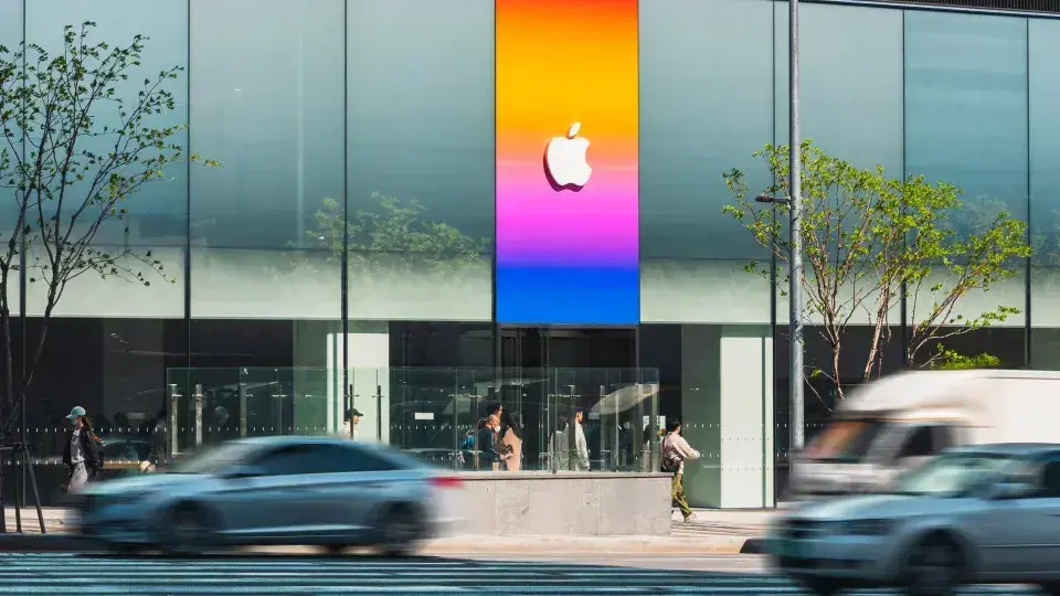 Apple proíbe apostas, mas jogos ilegais invadem store no Brasil