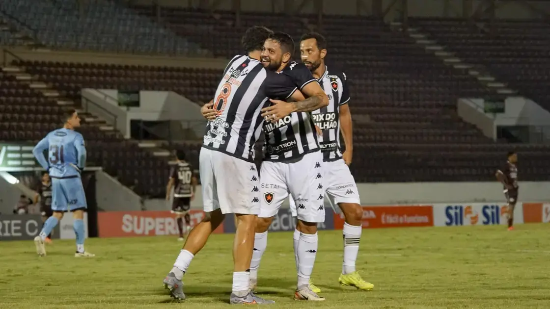 Botafogo-PB vence Ferroviária e mantém 100% na Série C do Brasileiro