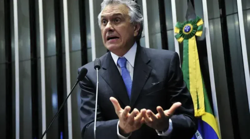 Caiado critica eleições nas redes sociais e enfatiza foco nos municípios