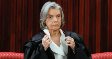 Cármen Lúcia reconhece tensão no STF e afirma: 'Eu não faço nada errado'