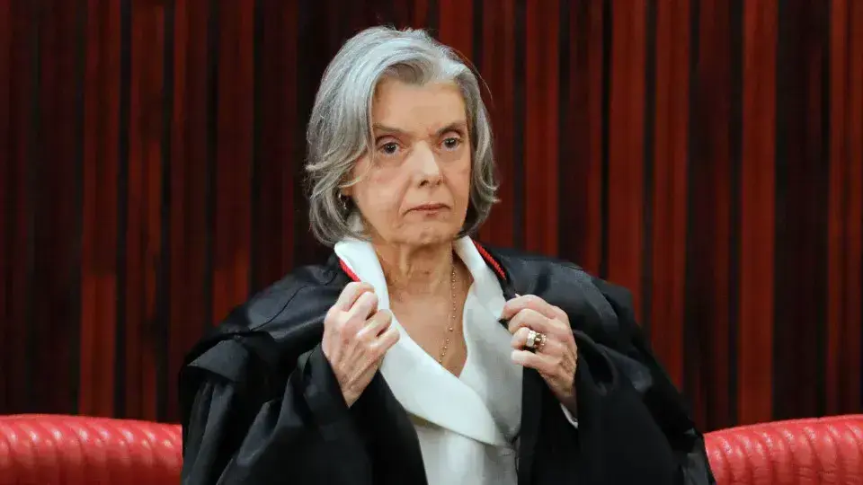 Cármen Lúcia reconhece tensão no STF e afirma: 'Eu não faço nada errado'