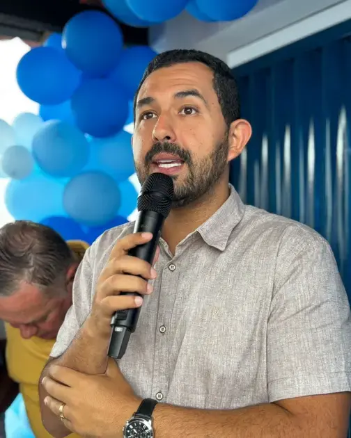 Crescimento de Felipe Coutinho nas Pesquisas para 2026