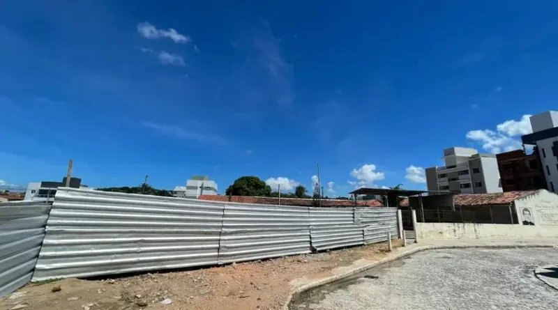 Demolição da Paróquia Nossa Senhora das Dores em Mangabeira Choca Comunidade
