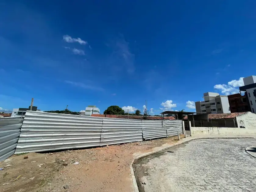 Demolição da Paróquia Nossa Senhora das Dores em Mangabeira Choca Comunidade