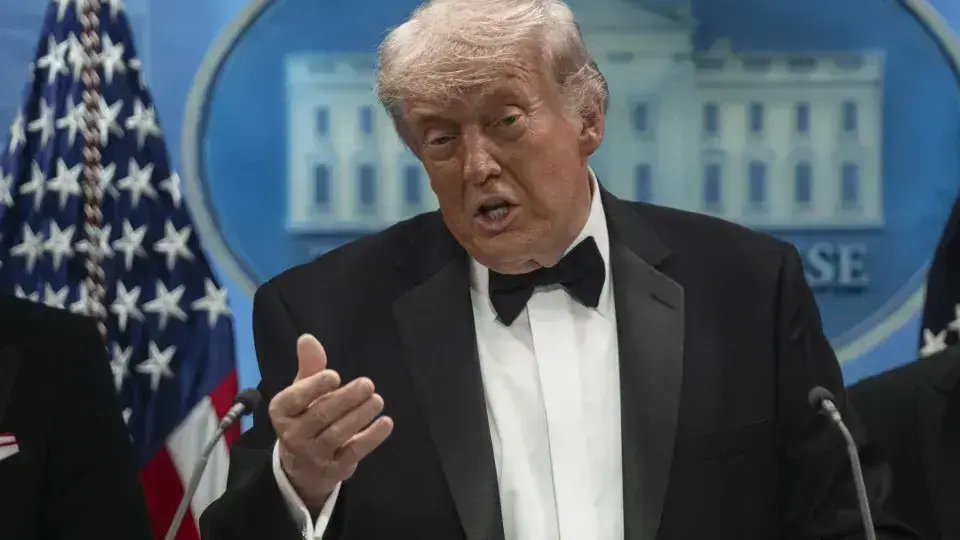 Disparos interrompem jantar de gala com Trump em Washington
