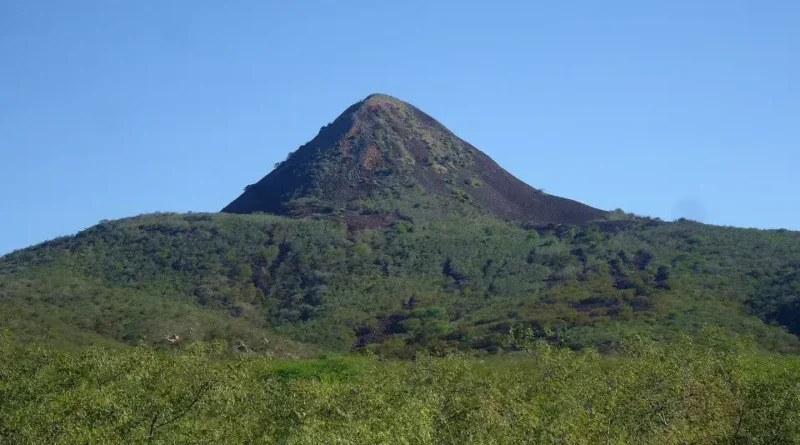 Estudo Revela que Pico do Cabugi Pode Ter Sido o Primeiro Local Avistado no Brasil