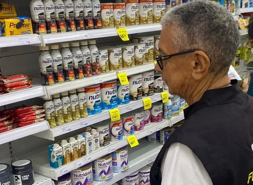 Fiscalização autua farmácias e apreende mais de 100 produtos na Paraíba