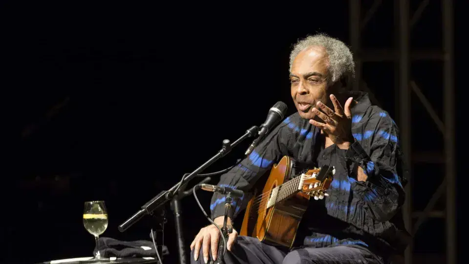 Gilberto Gil se considera “musicalmente preguiçoso” em reflexão sobre sua carreira