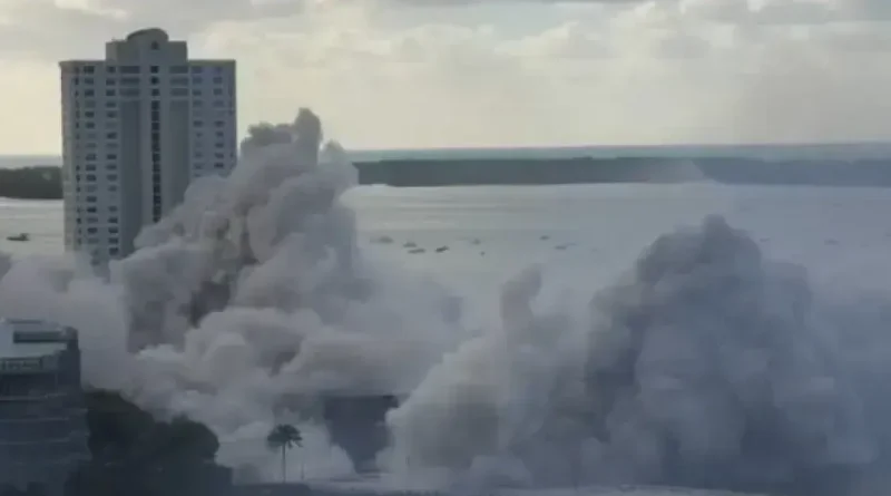 Implosão do Mandarin Oriental marca mudança na área nobre de Miami