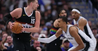 Jokic brilha e leva o Nuggets à vitória sobre os Spurs na NBA