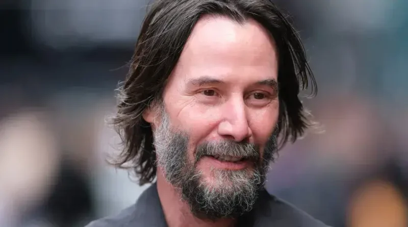 Keanu Reeves estrela comédia sobre cultura do cancelamento e busca redenção