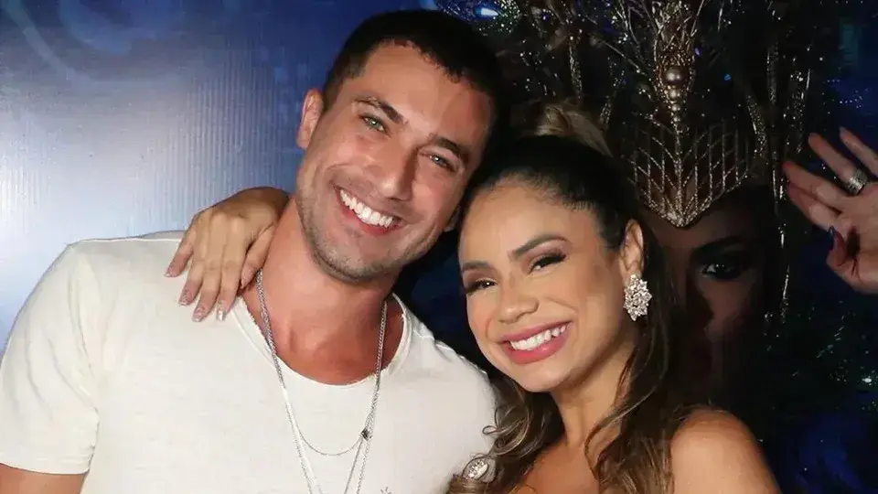 Lexa revela que evita cenas de beijo do marido, o ator Ricardo Vianna