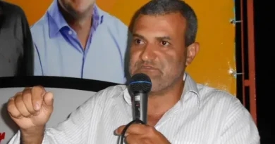 Presidente da Câmara é afastado por suspeita de violência doméstica