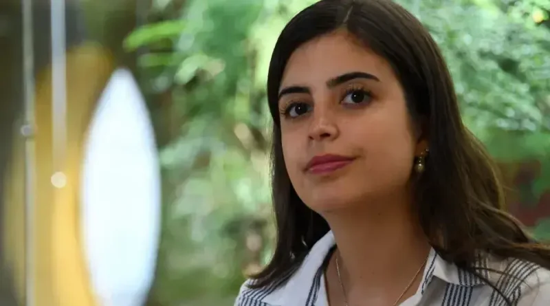 Tabata Amaral defende projeto contra antissemitismo e critica esquerda