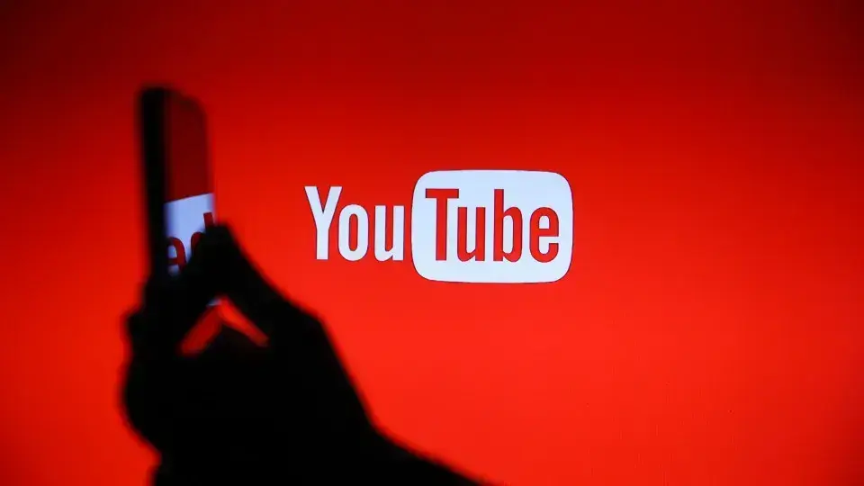 YouTube oferece serviço para artistas detectarem versões deepfake de seus conteúdos