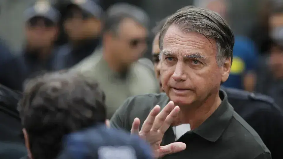 AGU pede suspensão da Lei da Dosimetria; impacto nas penas de Bolsonaro