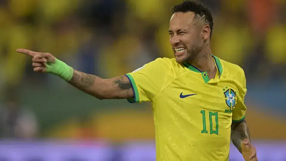 Ancelotti elogia Neymar e abre possibilidade de convocação para a Copa