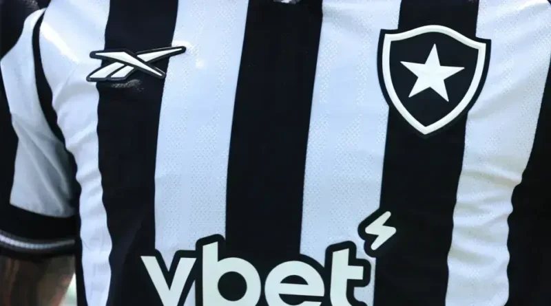 Botafogo solicita recuperação judicial e tenta evitar punições da FIFA
