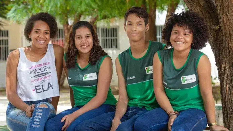 Brasil alcança índice de desenvolvimento humano mais alto da história