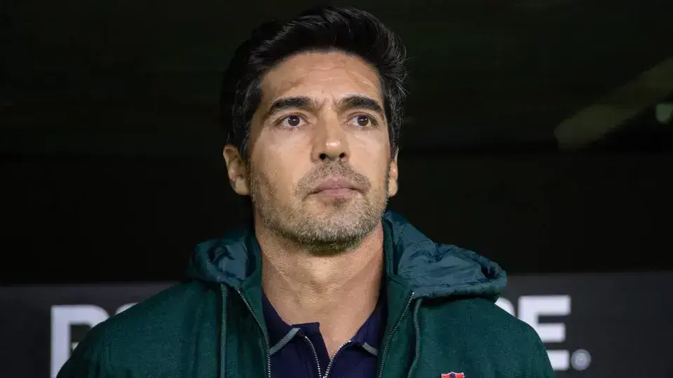 Conmebol Investiga Abel Ferreira por Gesto Obsceno na Libertadores