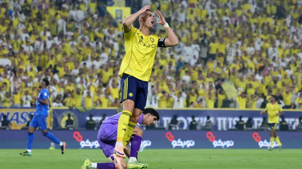 Cristiano Ronaldo se emociona após título do Al Nassr ser adiado