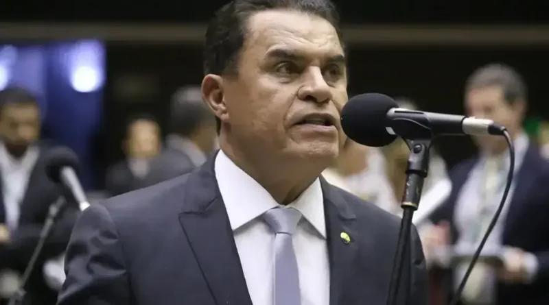 Deputado Wilson Santiago é investigado por uso inadequado de cota parlamentar