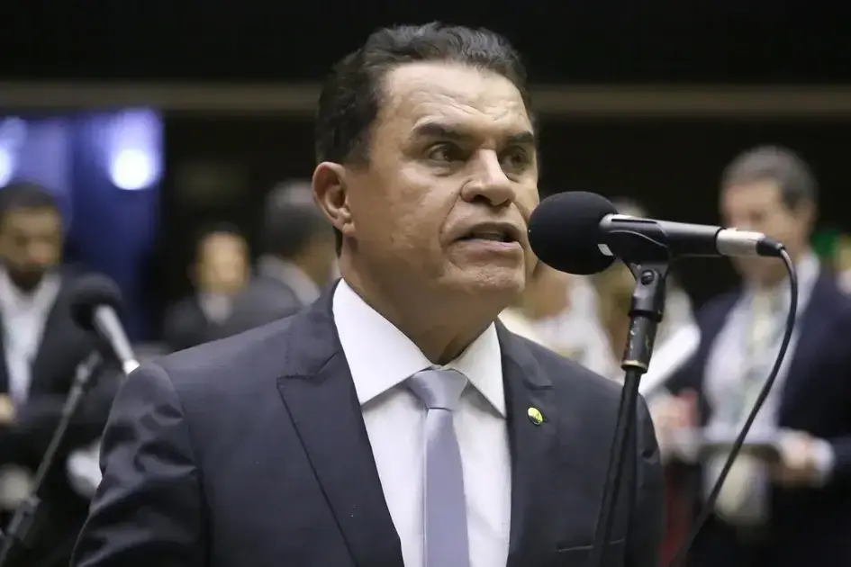 Deputado Wilson Santiago é investigado por uso inadequado de cota parlamentar