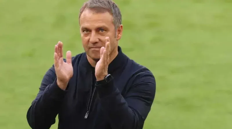 Hansi Flick renova contrato com o Barcelona até 2028 e explica sua escolha