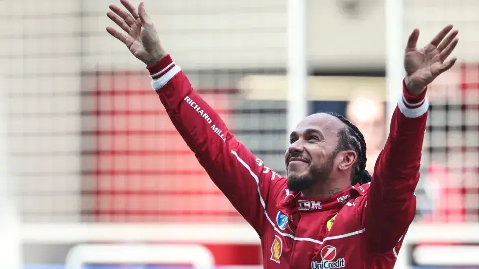 Lewis Hamilton nega rumores de aposentadoria e se mostra focado na F1