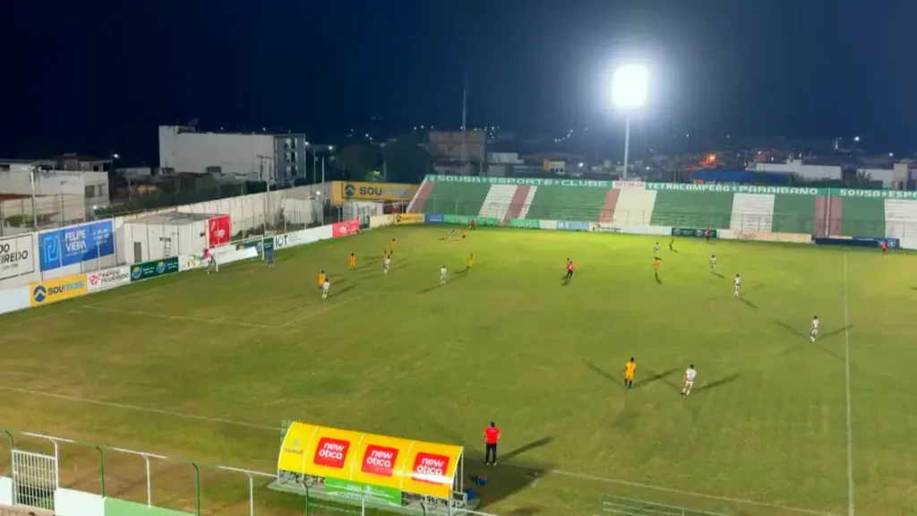 Liga de Sousa vence Queimadense no primeiro jogo da final do Sub-17