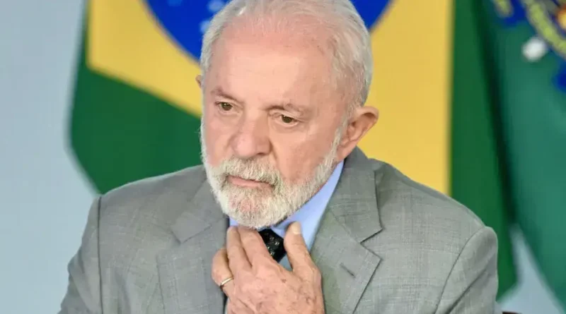 Lula considera caso entre Flávio Bolsonaro e banqueiro um caso de polícia