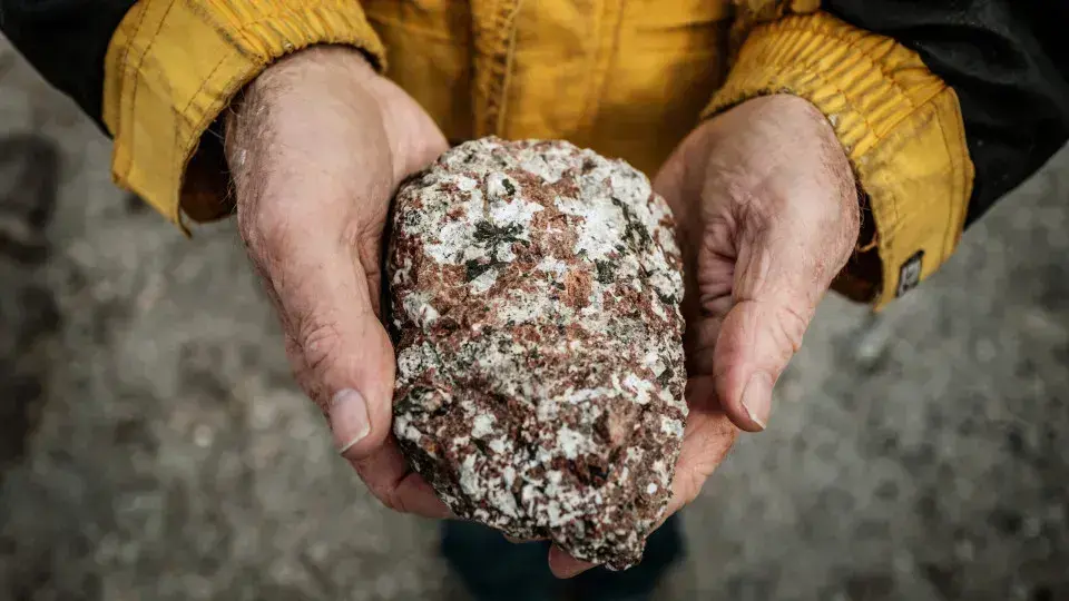Minerais de Terras Raras: A importância e suas implicações geopolíticas