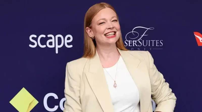 Sarah Snook estrela minissérie de 'Os Pássaros', clássico de Hitchcock