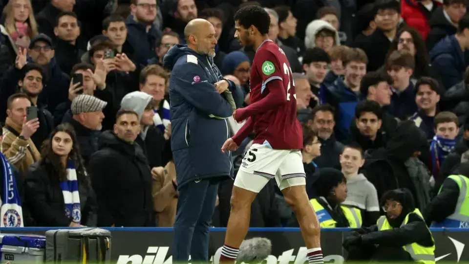 West Ham é rebaixado após final dramática na Premier League