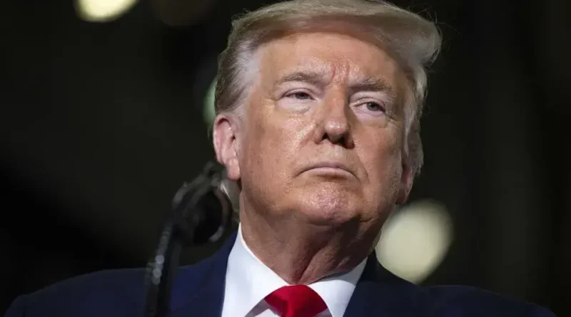 Aprovação de Trump atinge 35%, próximo da mínima histórica, diz pesquisa