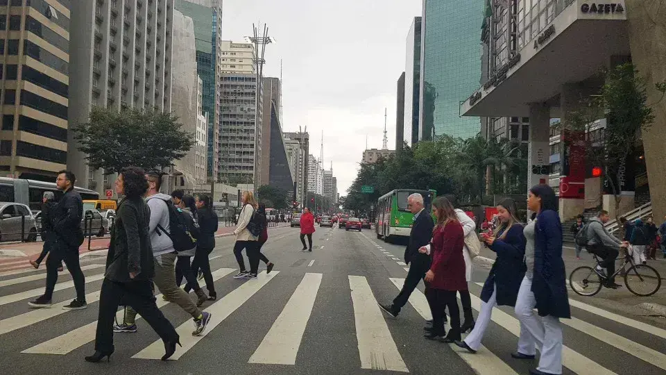 Clima em São Paulo: Começo de Semana com Temperaturas de 10°C a 25°C