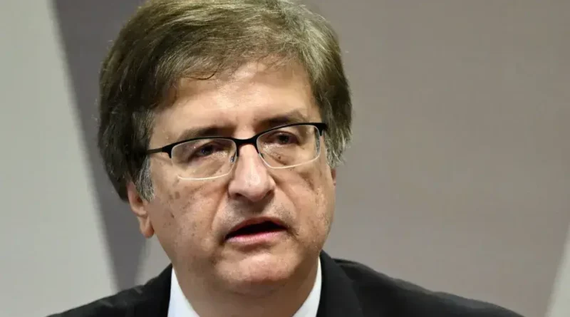 Gonet não vê falta grave no caso da arma de Bolsonaro