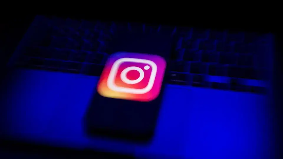 Instagram enfrenta críticas por conteúdos pornográficos acessíveis a menores