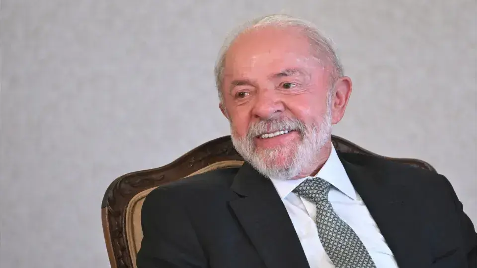 Lula parabeniza Colômbia pela eleição do novo presidente