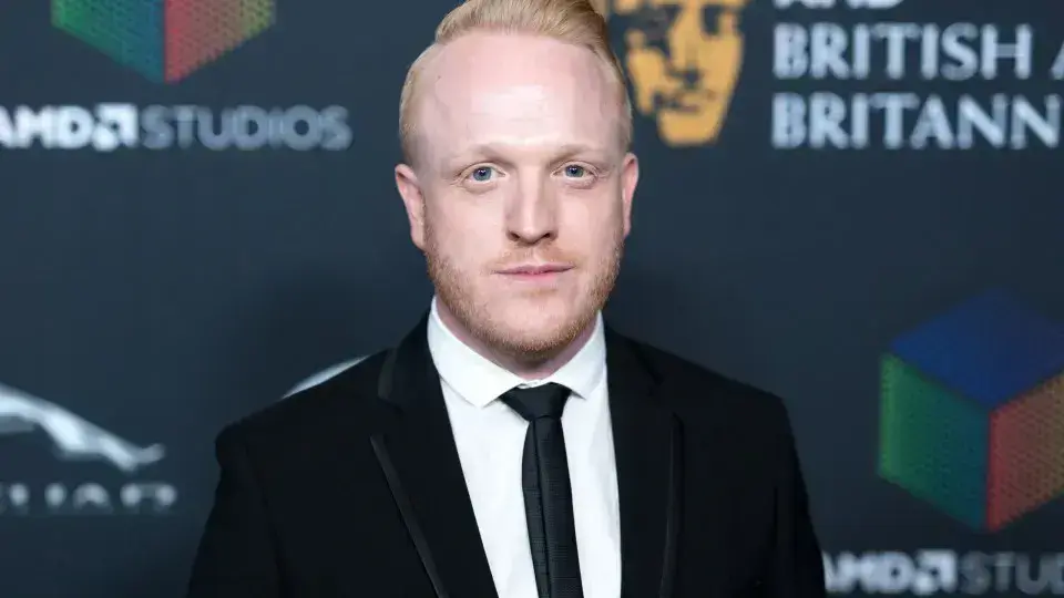 Morre o ator Owain Rhys Davies, famoso por ‘Twin Peaks’ e ‘The OA’