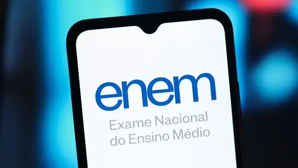 Número de redações nota mil cai para o menor índice da história do Enem