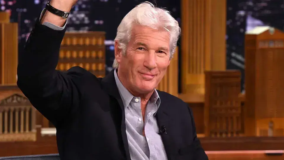 Richard Gere critica Trump como ‘louco’ em evento sobre direitos humanos
