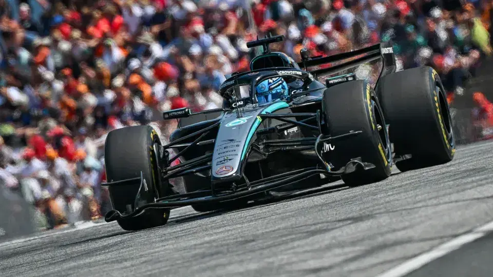 Russell termina jejum e conquista vitória no GP da Áustria